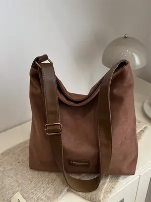 Women Retro Brown Crossbody Bag 2026 New Trend