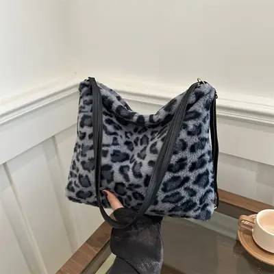 Winter Plush Leopard Print Mao Mao Shoulder Tote Bag