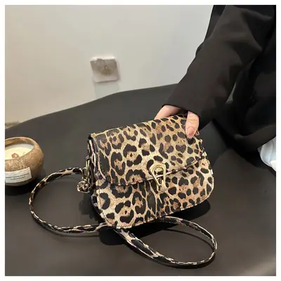 Leopard Print Women's Crossbody Bag 2024
