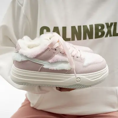 2025 Winter Women's Plush Retro Sneakers Double Layer