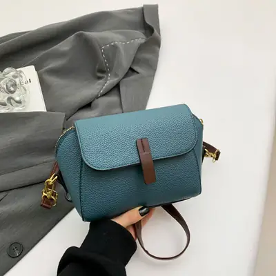 2024 Women's Black Square Shoulder Crossbody Bag