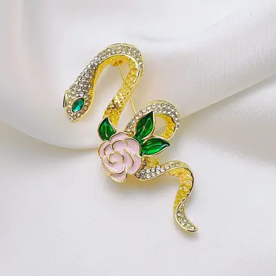 Luxury Gold Snake Niche Brooch for Women