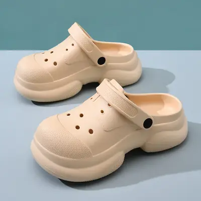 Women's Black Thick Sole Beach Sandals