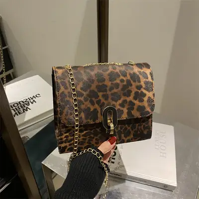 Leopard Print Chain Bag for Women Winter New Style