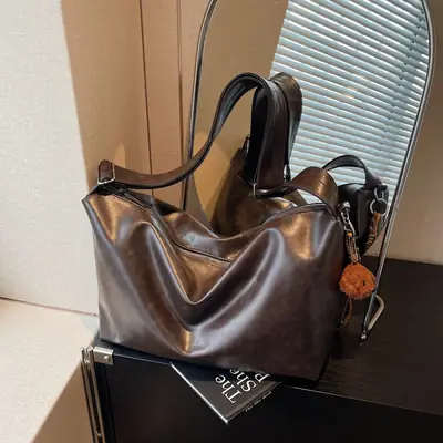 Women's Large Capacity Brown Leather Shoulder Bag 2024
