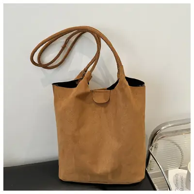 Women's Beige Bucket Bag for Autumn Casual Shoulder Bag