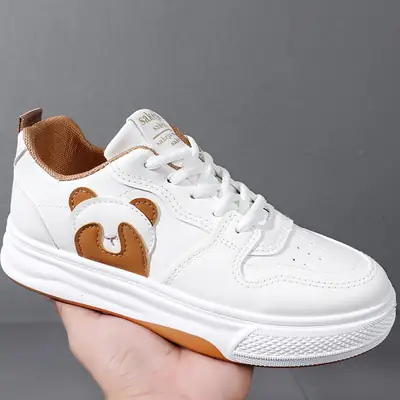 White Cartoon Panda Women's Casual Sneakers
