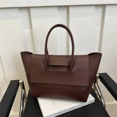 Retro Style Women's Shoulder Bag Cream 2024