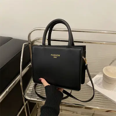 Women's Retro Textured Brown Shoulder Bag 2024