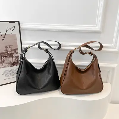 Black Leather Textured Shoulder Bag for Women 2024