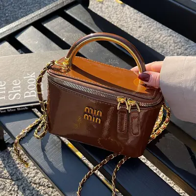 Women's Cross-border Retro Oil Wax Leather Box Bag Brown Gold Chain