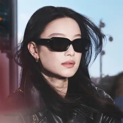 Black Square Sunglasses for Women UV Protection
