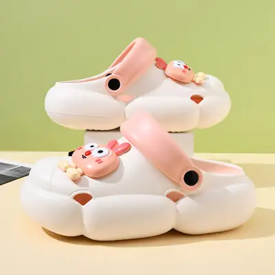 Women's Cute Bear Slippers Summer Non-slip EVA