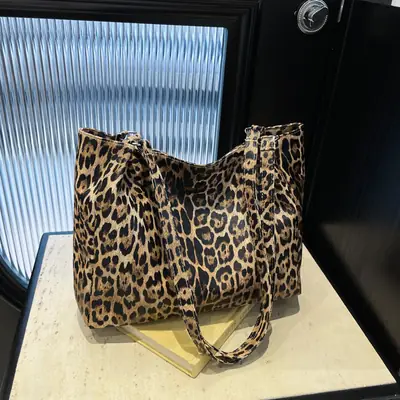 Leopard Print Women's Shoulder Bag 2024 New Style