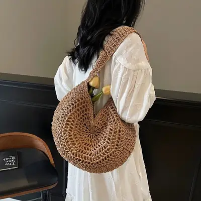 Handwoven Straw Bag Large Capacity Women's Beach Bag