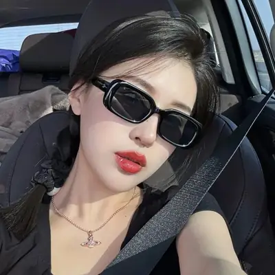Men Retro UV Sunglasses with Metal Buckle
