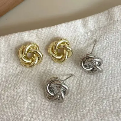 Cold Style Retro Knot Circle Ear Studs 2024