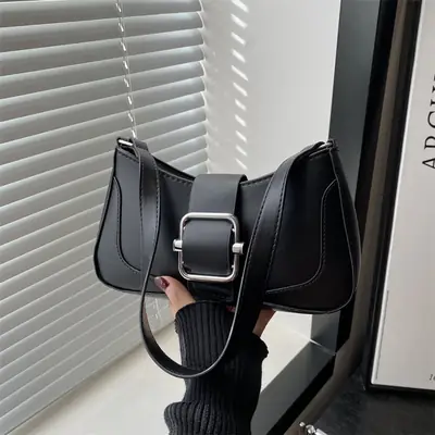 Elegant Underarm Bag for Women, Beige Leather, Shoulder Strap, Niche Design