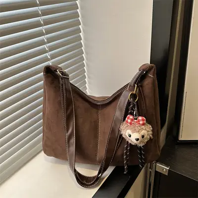 Black Retro Shoulder Messenger Bag for Women 2024