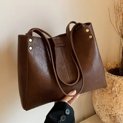 Brown Leather Retro Commuter Tote Bag 2024