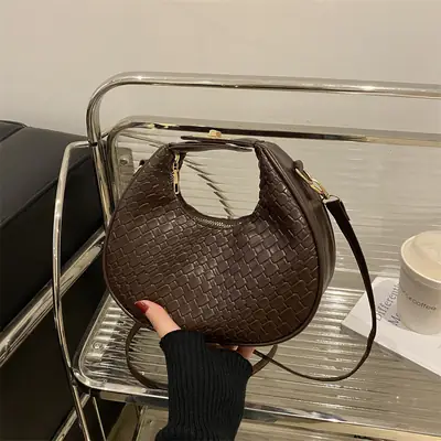 Black Woven Round Shoulder Bag for Women 2024