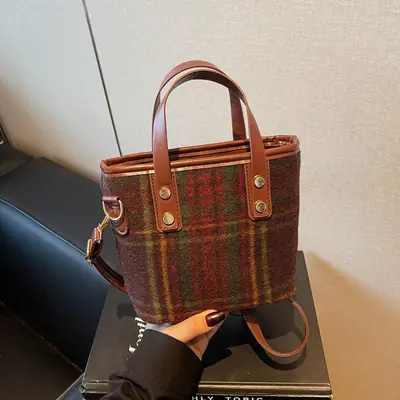 Vintage Plaid Shoulder Bag for Women 2024