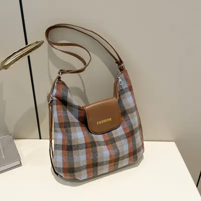 Winter Plaid Textured Shoulder Crossbody Bag Large Capacity