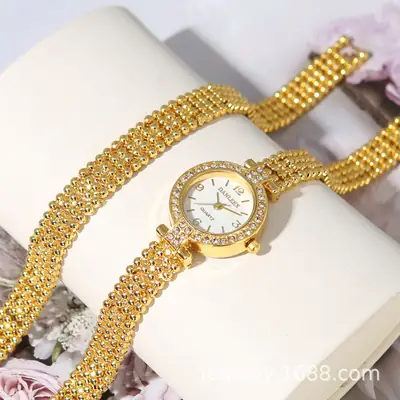 Gold Diamond Bracelet Watch Set for Women
