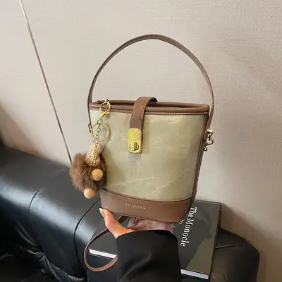 Women's High-end Canvas Shoulder Bag with Gold Clasp