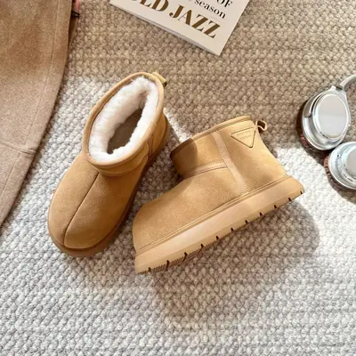 Women Winter Fleece Lined Snow Boots Thick Soles