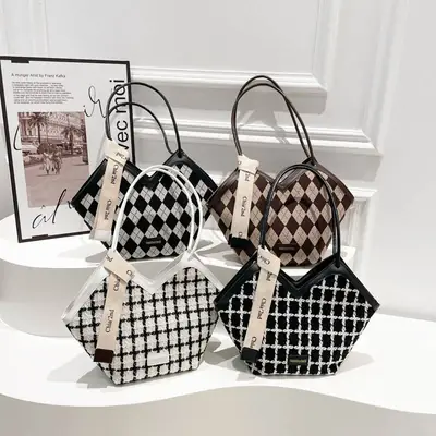 Niche Checkered Shoulder Bag Women 2024 Large Capacity