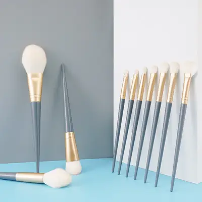 10 Piece Makeup Brush Set for Beginners Powder Blush Eye Shadow