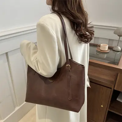 Women's Large Capacity Retro Underarm Bag 2024