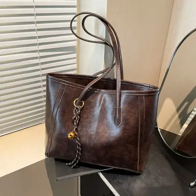 Women's Large Capacity Black Leather Tote Bag