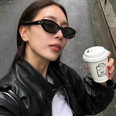 Women's Black Cat Eye Sunglasses UV400