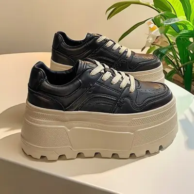 Thick bottom small white shoes with skirt 2025 spring new small height platform shoes light casual sports shoes