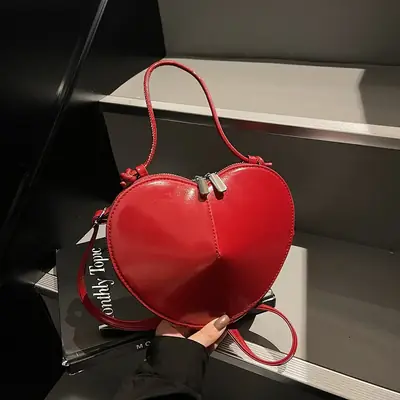 Red Heart-Shaped Women's Shoulder Bag 2024