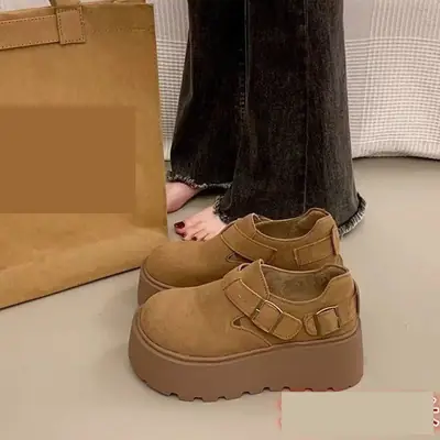 Women's Retro Slip-in Platform Shoes Brown