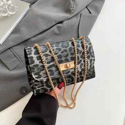 Black Leopard Print Chain Shoulder Bag for Women