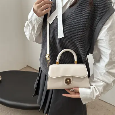 Black French Commuter Shoulder Bag 2025 Winter New