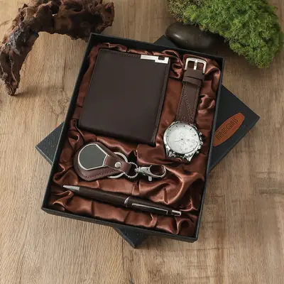2025 Men's Brown Quartz Watch Wallet Belt Keychain Set