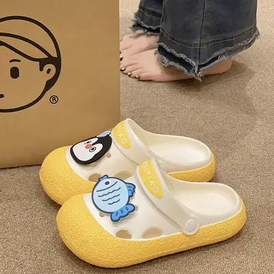 Women's Penguin Fish Baotou Sandals Black Non-Slip