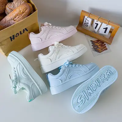 Women's Light Blue Beater Sneakers Casual All-Match