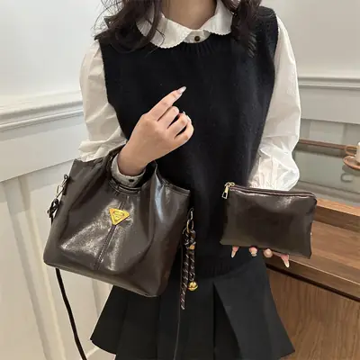 Women's Retro Leather Shoulder Messenger Bag Set