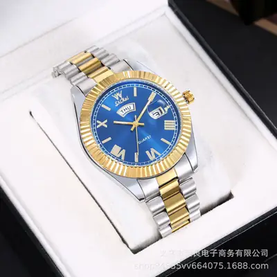 Men's Gold Water Resistant Log Style Watch