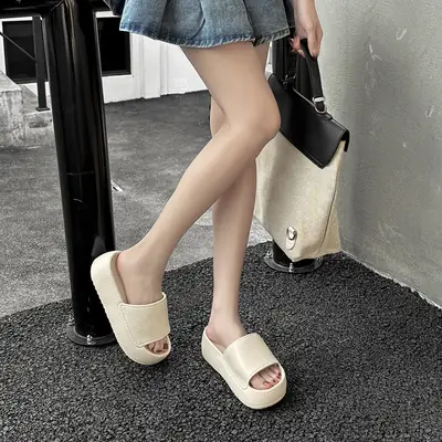 Women Black Thick Platform Sandals 2025