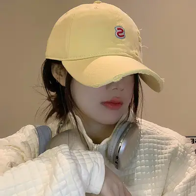 Women's Letter Embroidered Baseball Caps 2025 Spring Summer