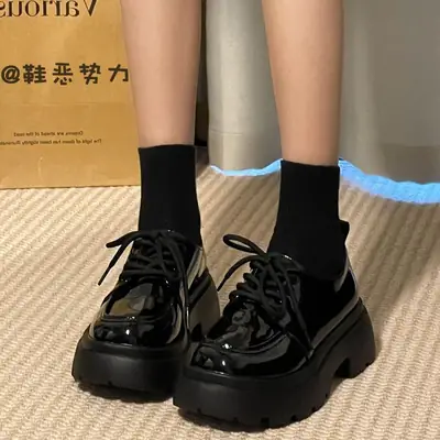 Women's Thick Leather Boots Black High-Rise Casual Style