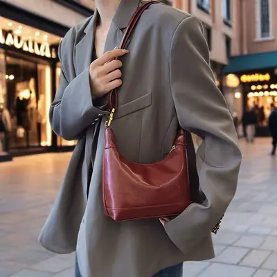 Women's Red Leather Shoulder Bag 2026 Fashion