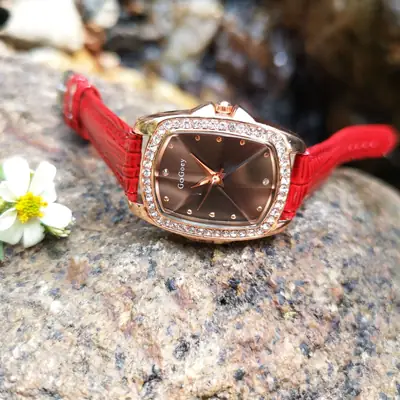 Women's Wine Barrel Watch with Ring Diamond & Red Belt
